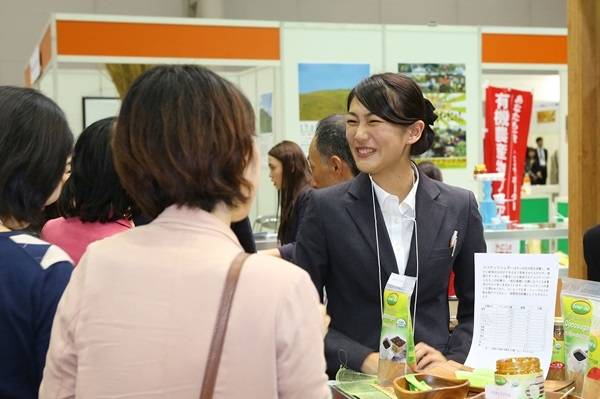 北京奔梦文化短剧收益权转让合同正不正规？网友聊感情介绍短剧项目可信吗？